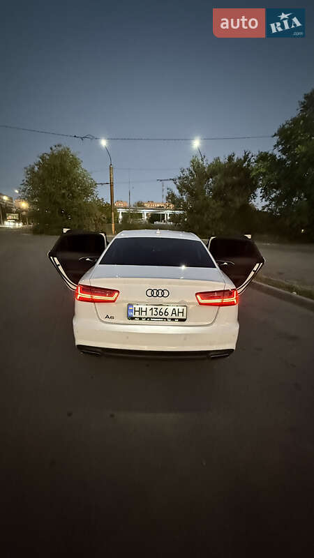 Audi-6