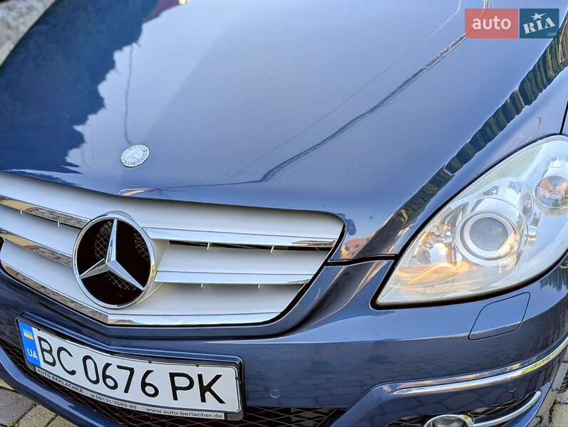 Mercedes-Benz B-Class 2010