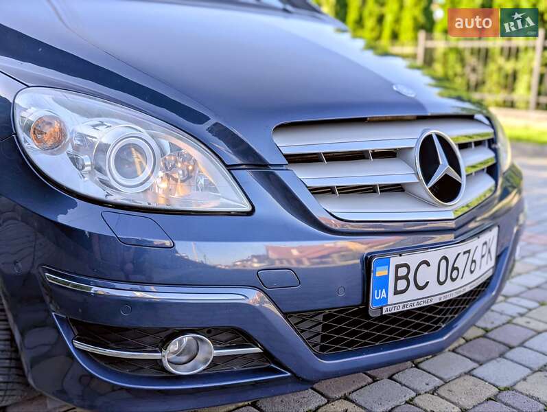 Mercedes-Benz B-Class 2010