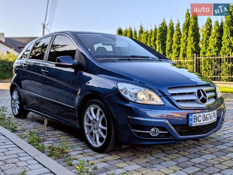 Mercedes-Benz B-Class 2010