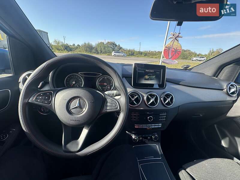 Mercedes-Benz B-Class 2016