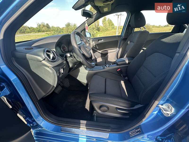 Mercedes-Benz B-Class 2016