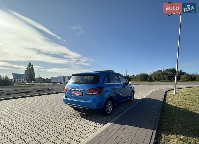 Mercedes-Benz B-Class 2016