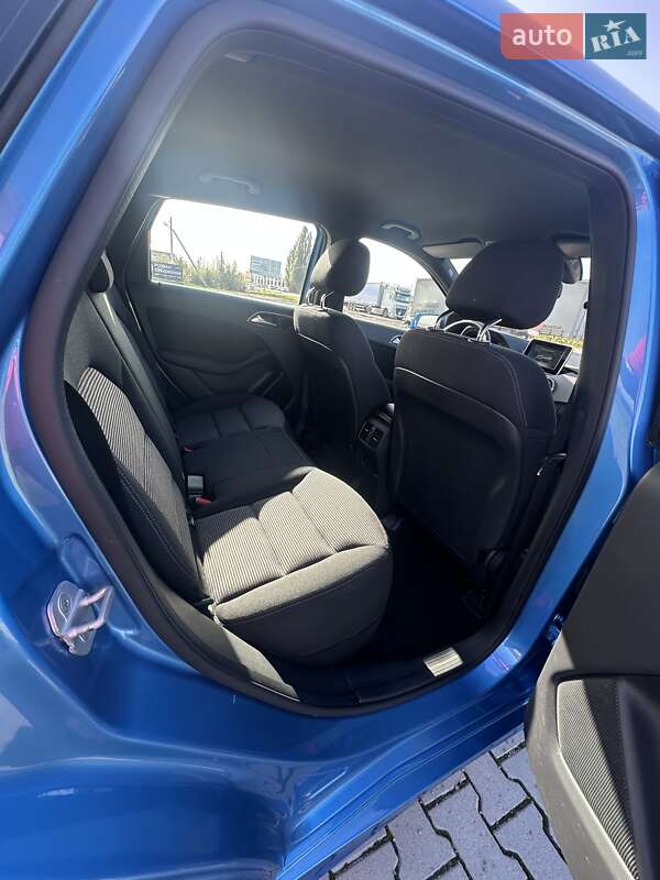 Mercedes-Benz B-Class 2016