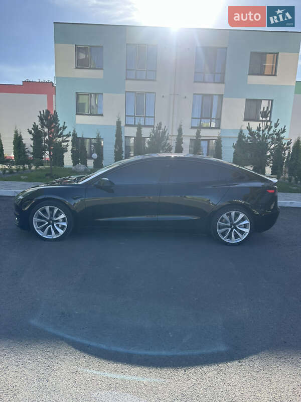 Tesla Model 3 2018