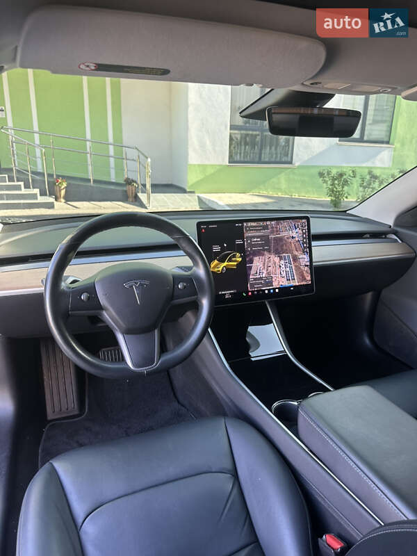 Tesla Model 3 2018