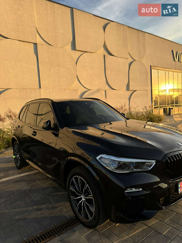 BMW X5 2019
