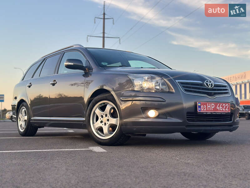 Toyota Avensis 2008
