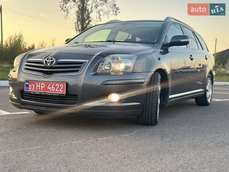 Toyota Avensis 2008