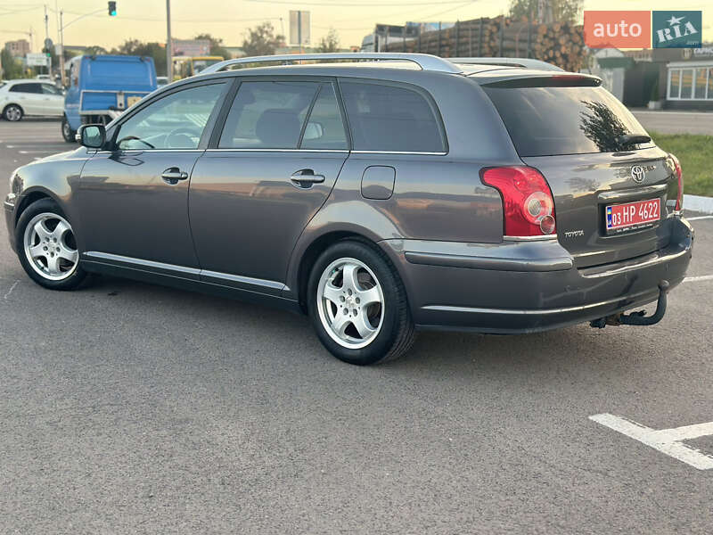 Toyota Avensis 2008