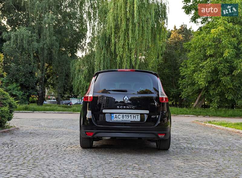 Renault Grand Scenic 2011