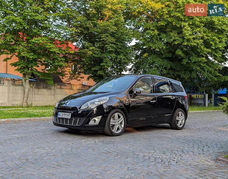 Renault Grand Scenic 2011