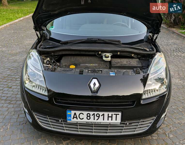 Renault Grand Scenic 2011