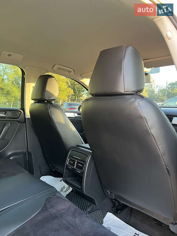 Volkswagen Touareg 2011