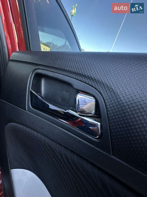 Hyundai Accent 2012