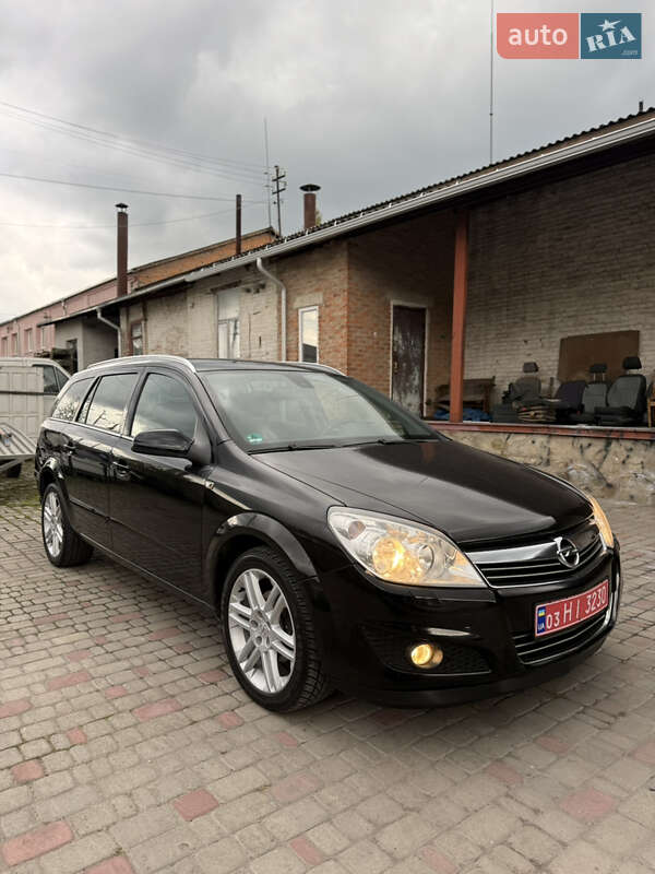 Opel Astra 2008