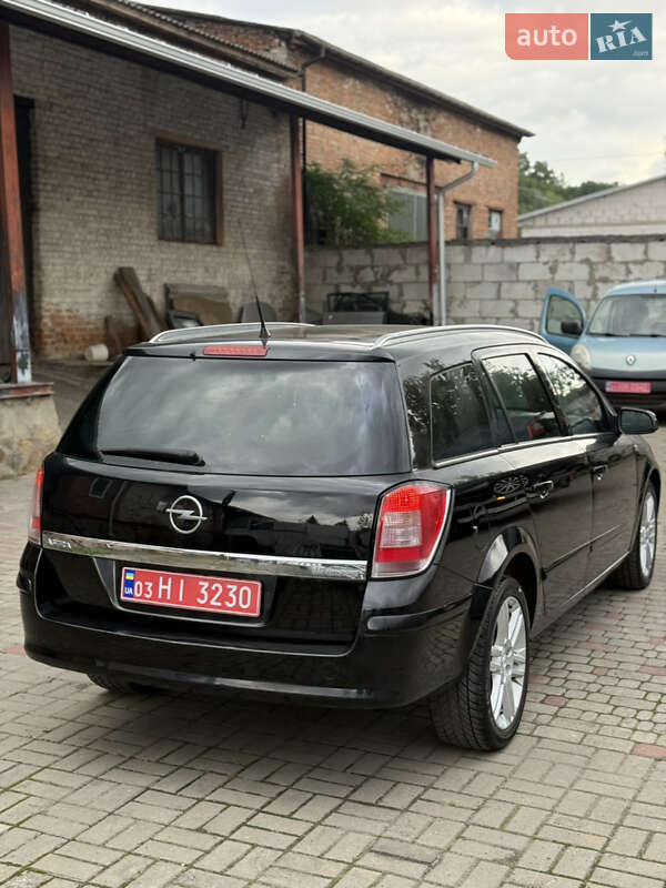 Opel Astra 2008