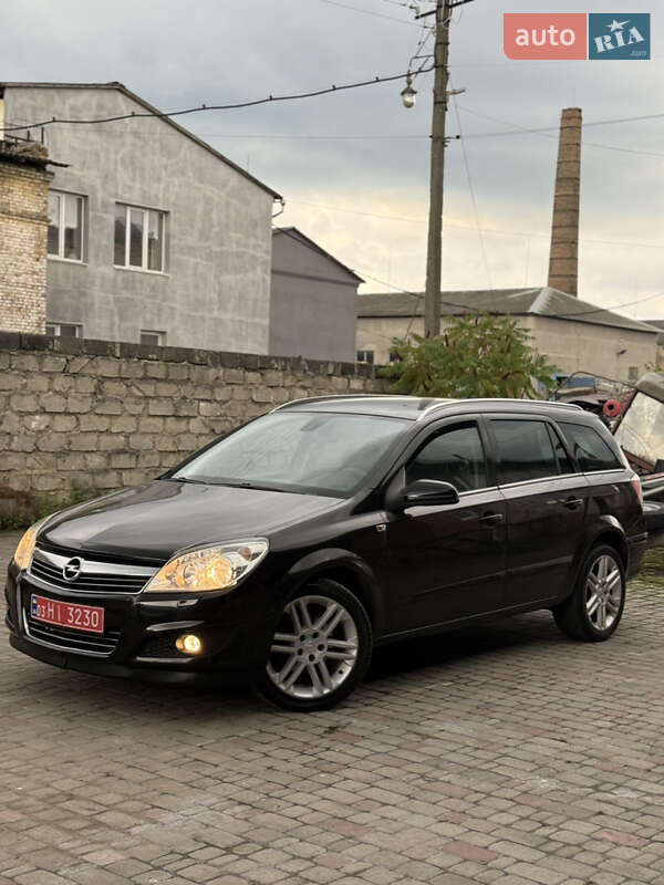 Opel Astra 2008