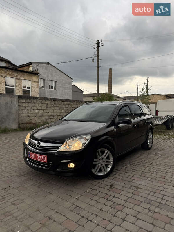 Opel Astra 2008