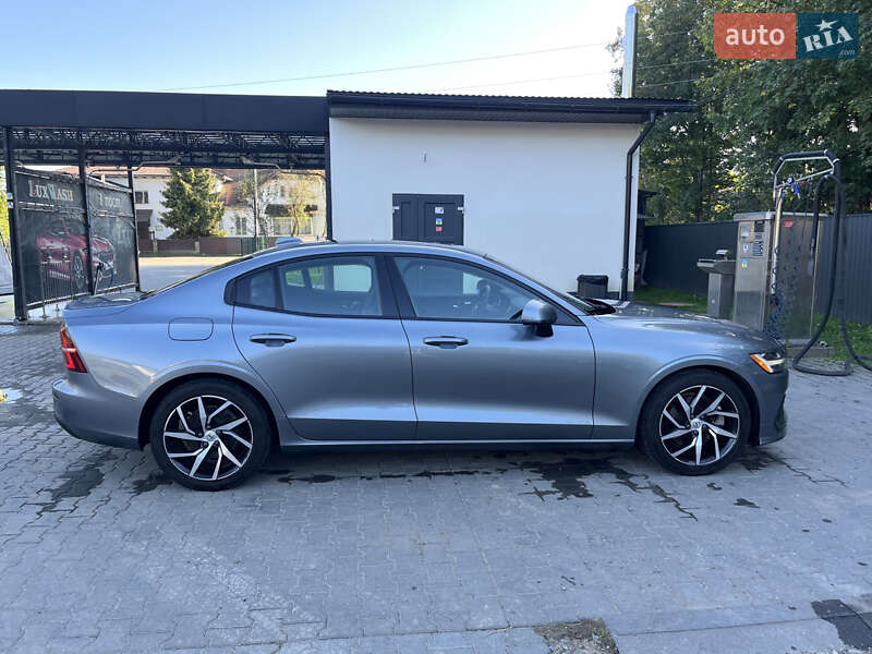 Volvo S60 2019