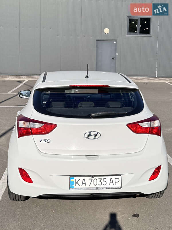 Hyundai-29