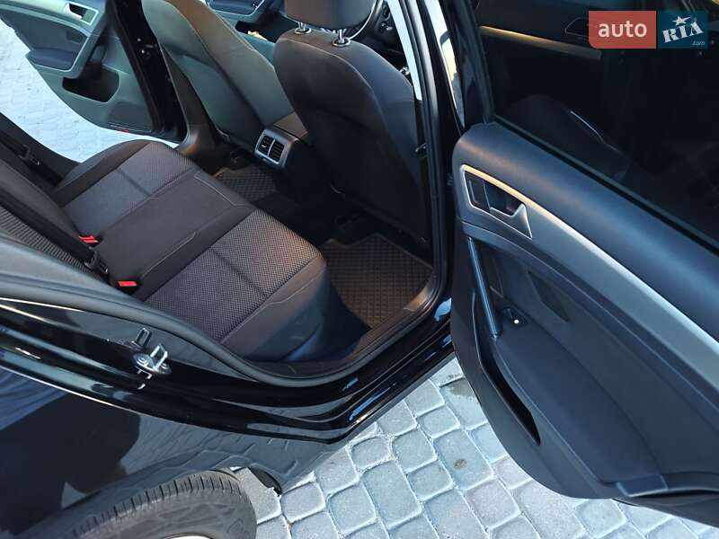 Volkswagen Golf 2017