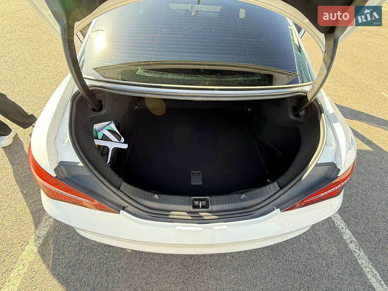 Mercedes-Benz CLA-Class 2018