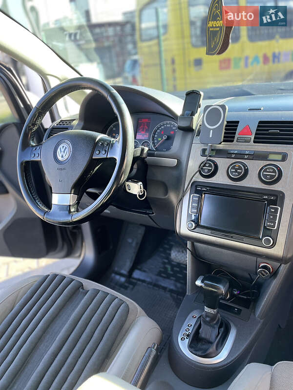 Volkswagen Touran 2008