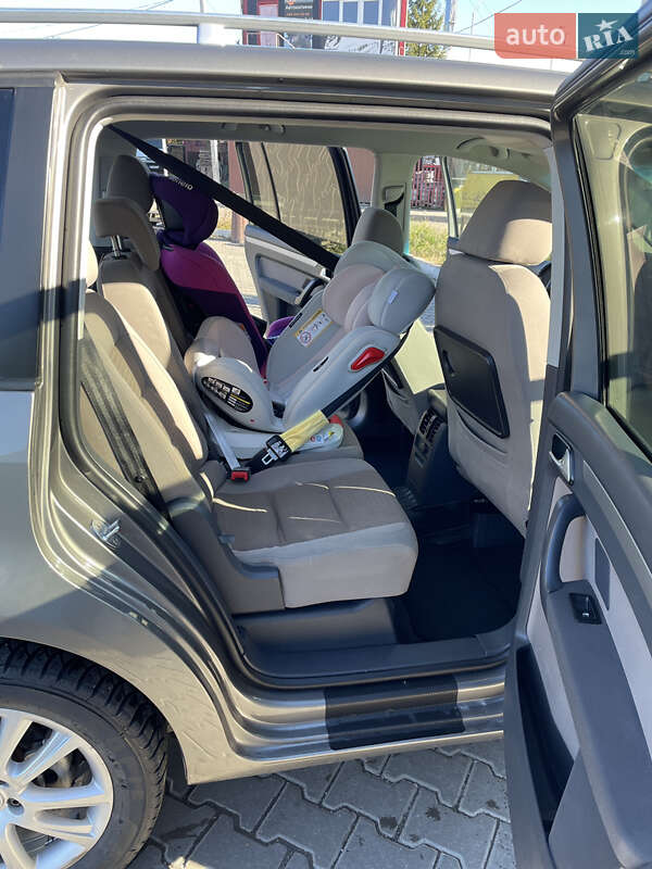 Volkswagen Touran 2008