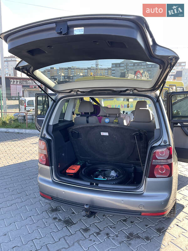 Volkswagen Touran 2008