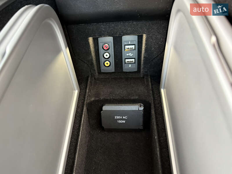 Mercedes-Benz S-Class 2015