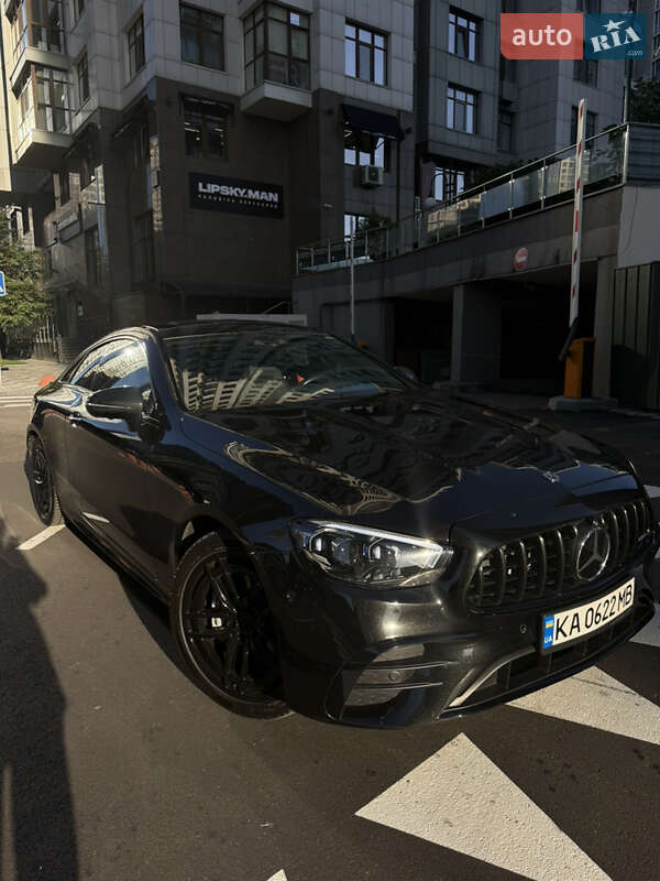 Mercedes-Benz E-Class 2021