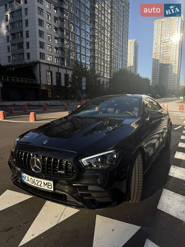 Mercedes-Benz E-Class 2021