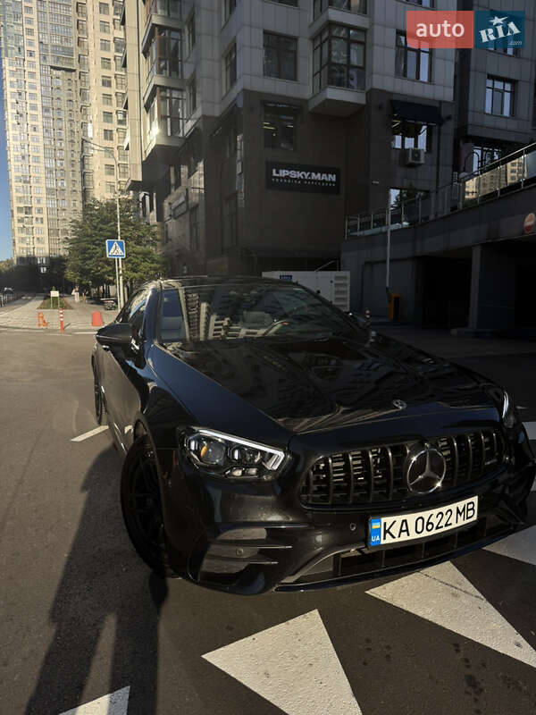 Mercedes-Benz E-Class 2021