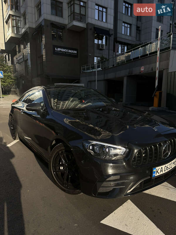 Mercedes-Benz E-Class 2021