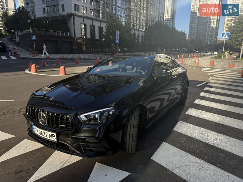 Mercedes-Benz E-Class 2021