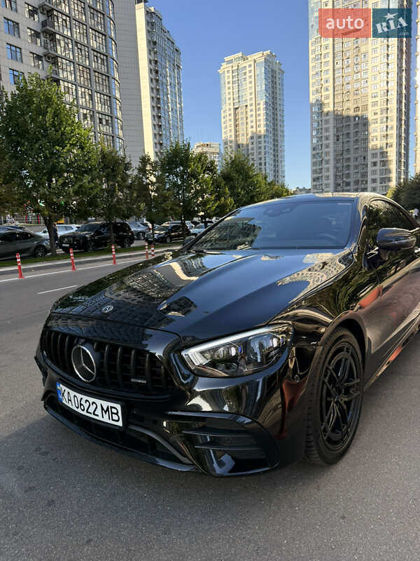 Mercedes-Benz E-Class 2021