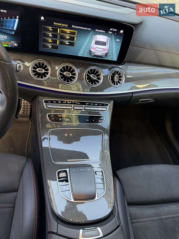 Mercedes-Benz E-Class 2021