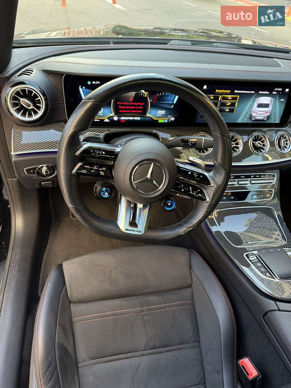 Mercedes-Benz E-Class 2021