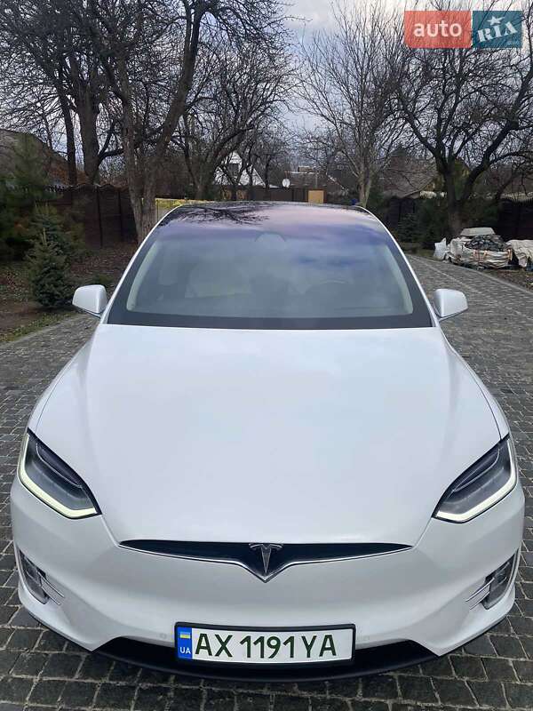 Tesla-4