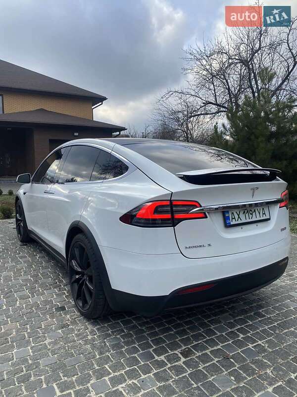 Tesla-9