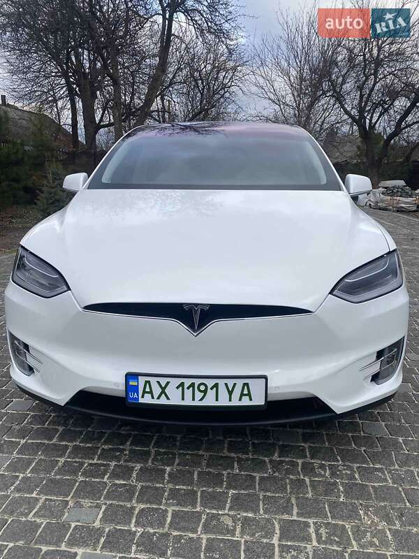 Tesla-14