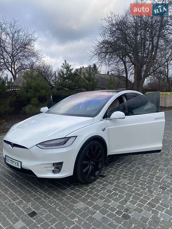Tesla-17