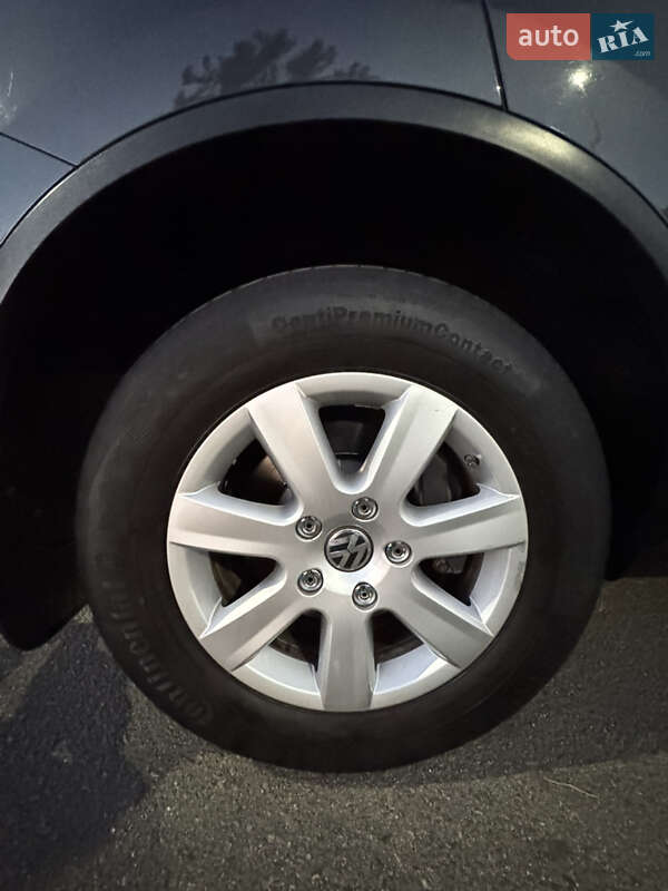 Volkswagen Touareg 2015