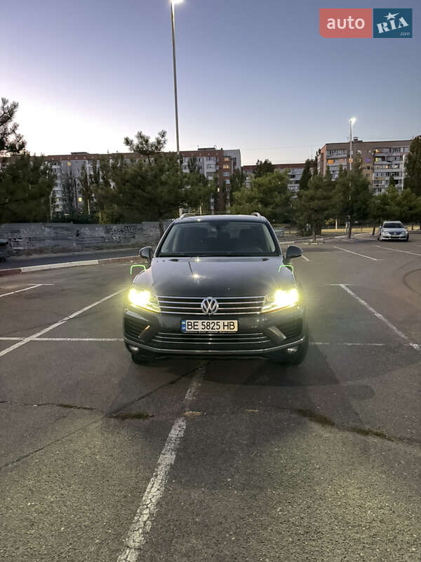 Volkswagen Touareg 2015