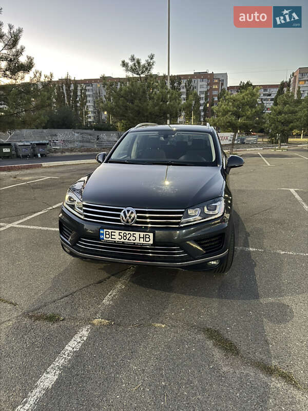 Volkswagen Touareg 2015