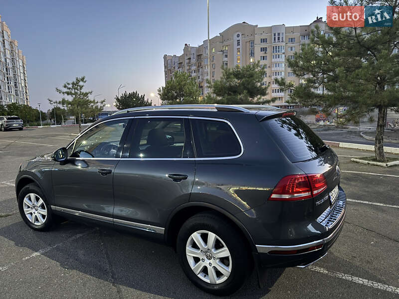 Volkswagen Touareg 2015