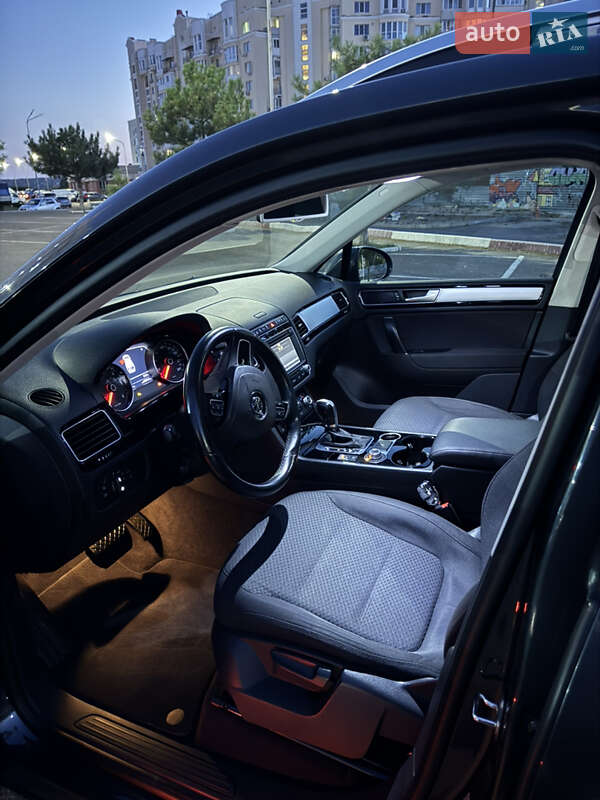 Volkswagen Touareg 2015