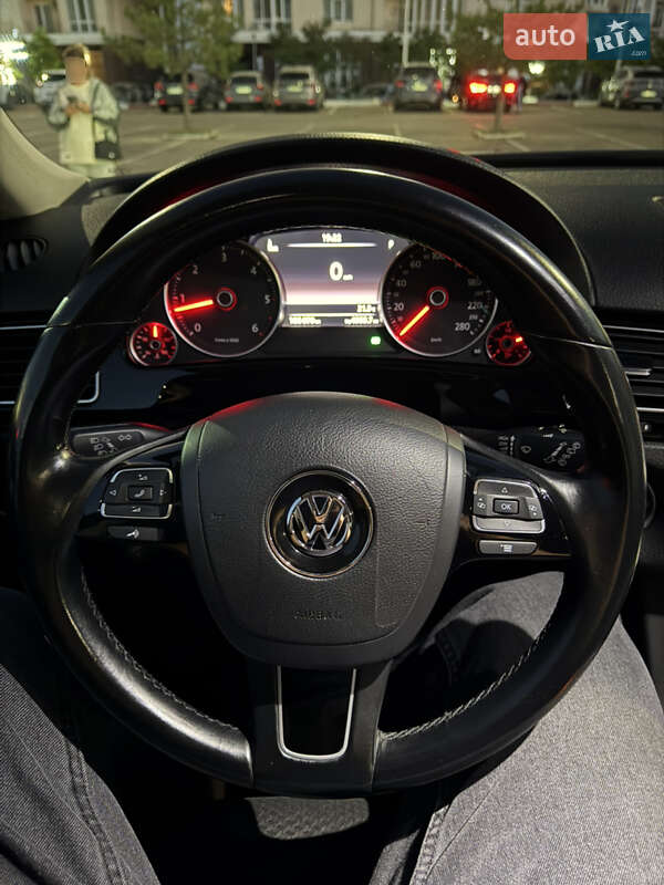 Volkswagen Touareg 2015