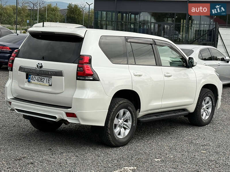 Toyota Land Cruiser Prado 2019